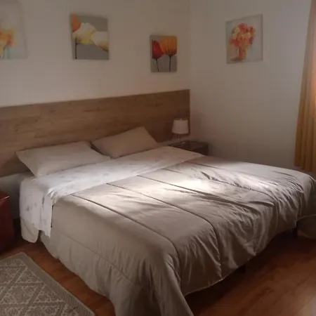 Hétvégi ház Rita *